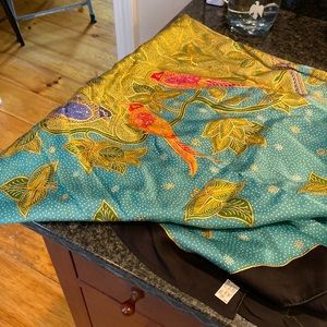 Beautiful square scarf/shawl NWT